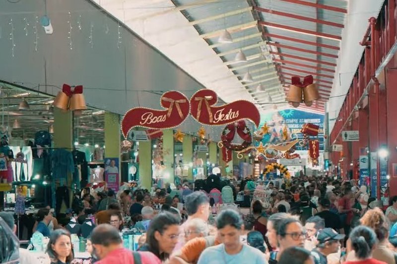 Moda Center de Santa Cruz do Capibaribe bate recorde de pessoas no feriadão