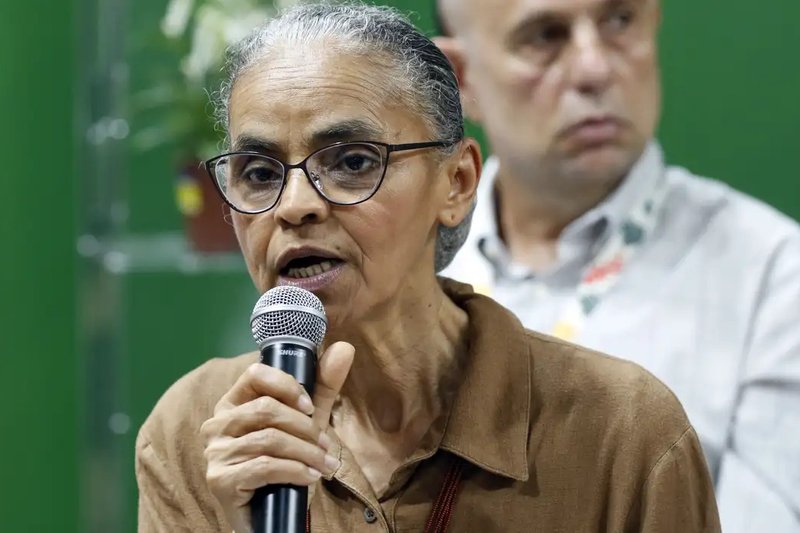 Marina Silva durante discurso 
