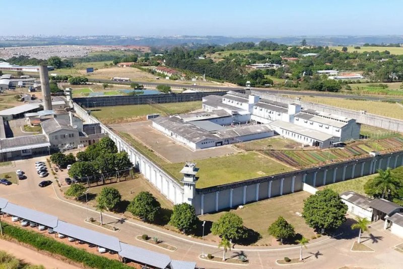 Incêndio foi registrado na Penitenciária de Marília, no interior de São Paulo.