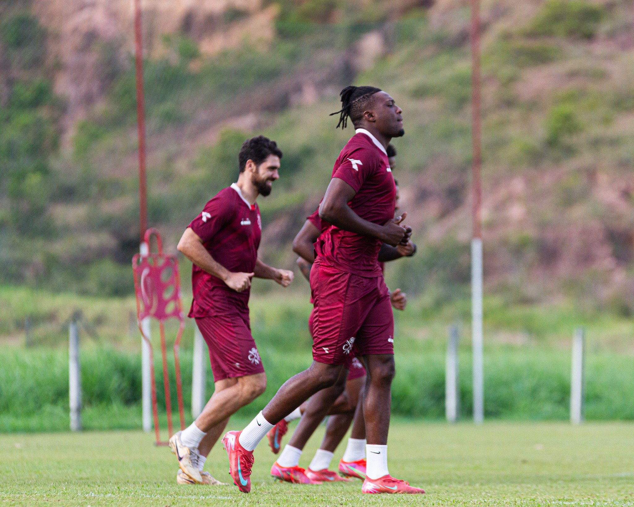 Náutico começa a pagar salários atrasados do elenco após repasse da FPF