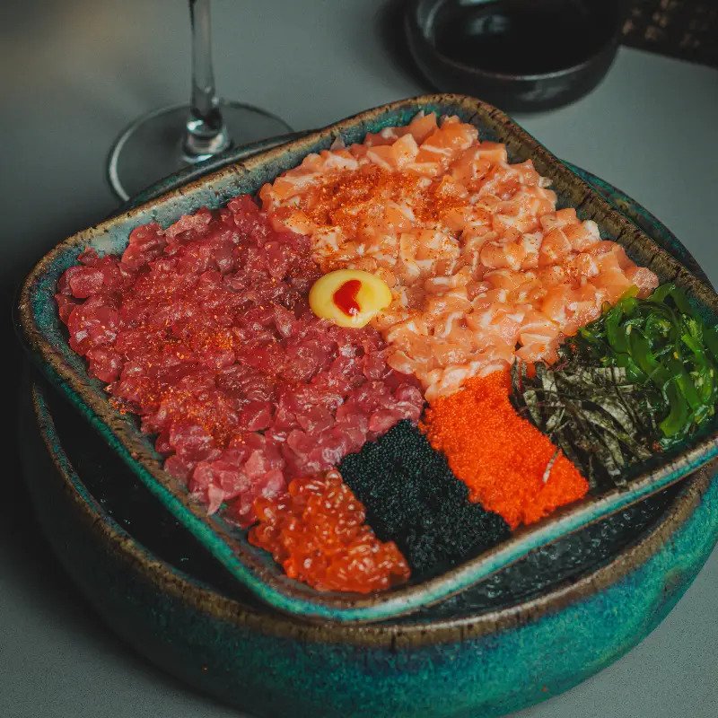 Reprodução/@yokocho.izakaya