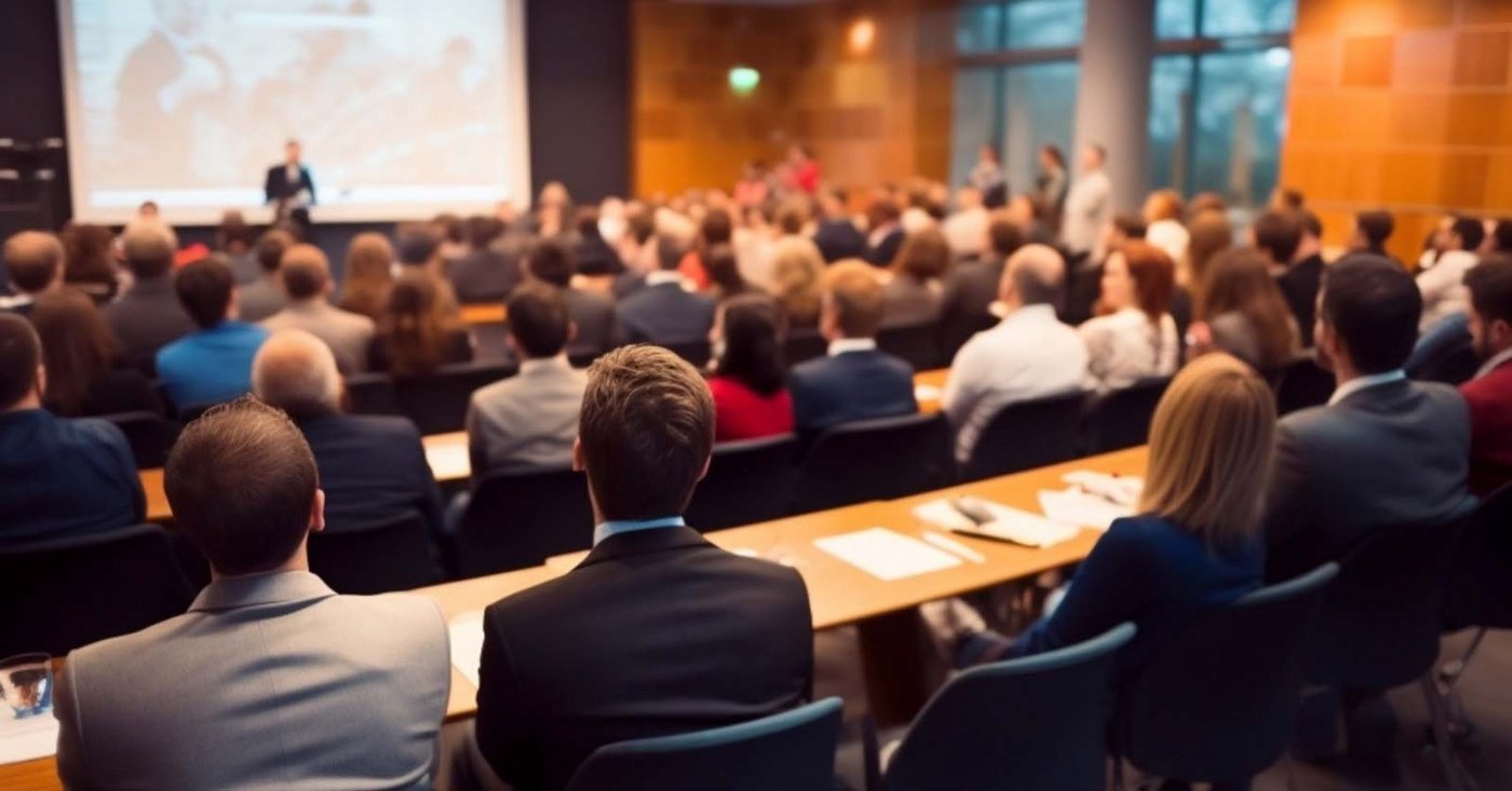 Recife sedia seminário sobre cenários para 2026 com jornalistas e empresários