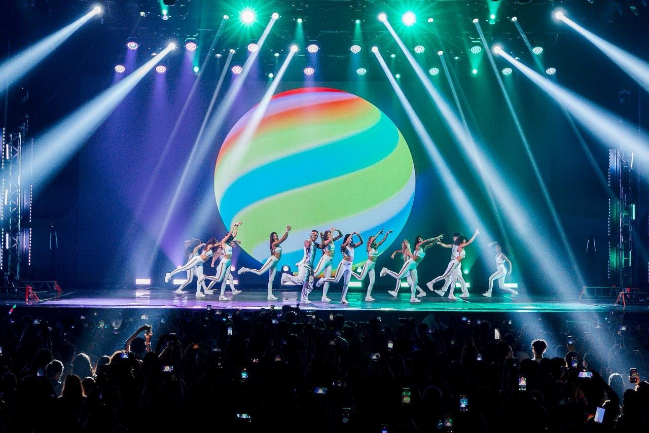 Now United encerra turnê no Brasil com casa cheia em Olinda