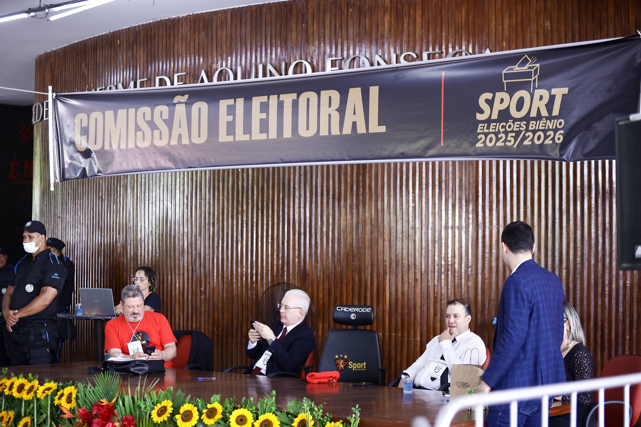 Sport: comissão eleitoral é oficializada para eleição que definirá presidente e vice; veja nomes