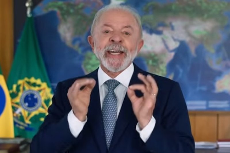 O presidente Lula fez pronunciamento à nação sobre a isenção do IR e também um balanço de seus 3 anos de governo