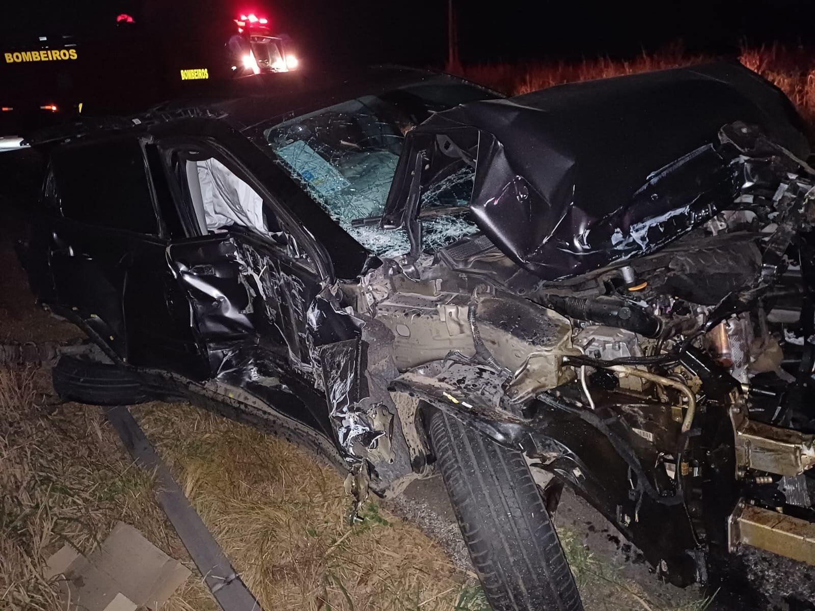 Colisão múltipla na BR-232: sinistro com caminhão e quatro carros deixa seis feridos