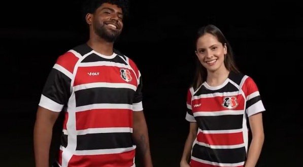 Camisa do Santa Cruz, assinada pela antiga parceria Volt, e utilizada na temporada 2025