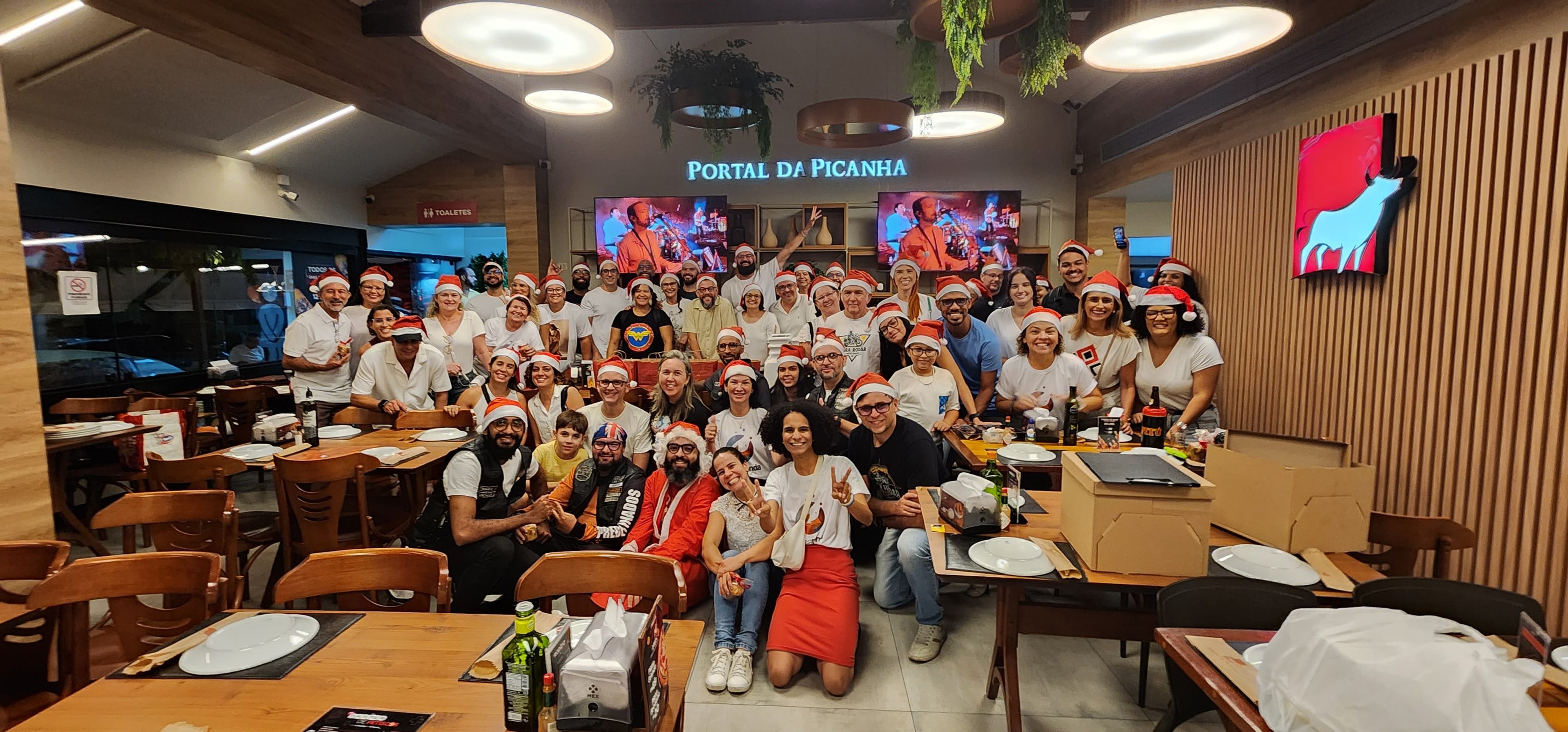 Jantar Solidário de Natal leva refeições e esperança para as ruas do Recife pelo quinto ano seguido