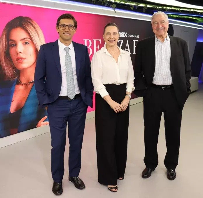 Flávio Ricco: Exibição de Dona Beja na Band está 99% certa. Só falta assinar