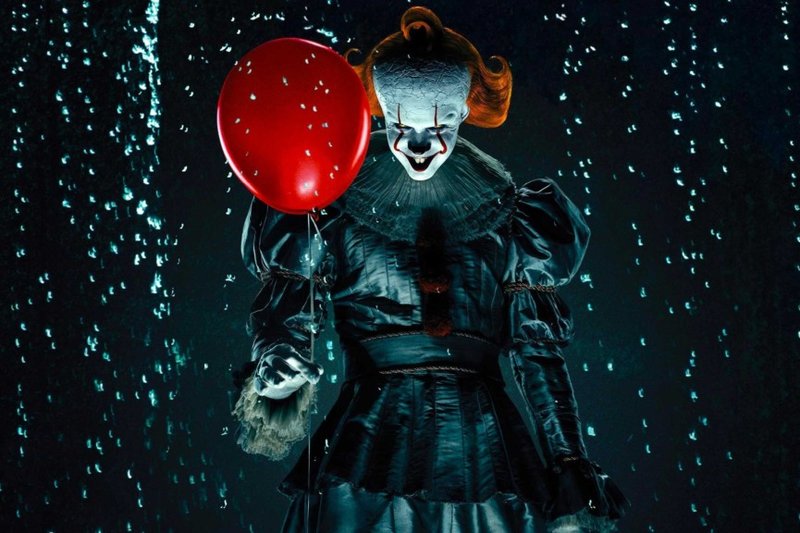 It: Bem-vindos a Derry: Trailer do 7º episódio se aprofunda no passado de Pennywise