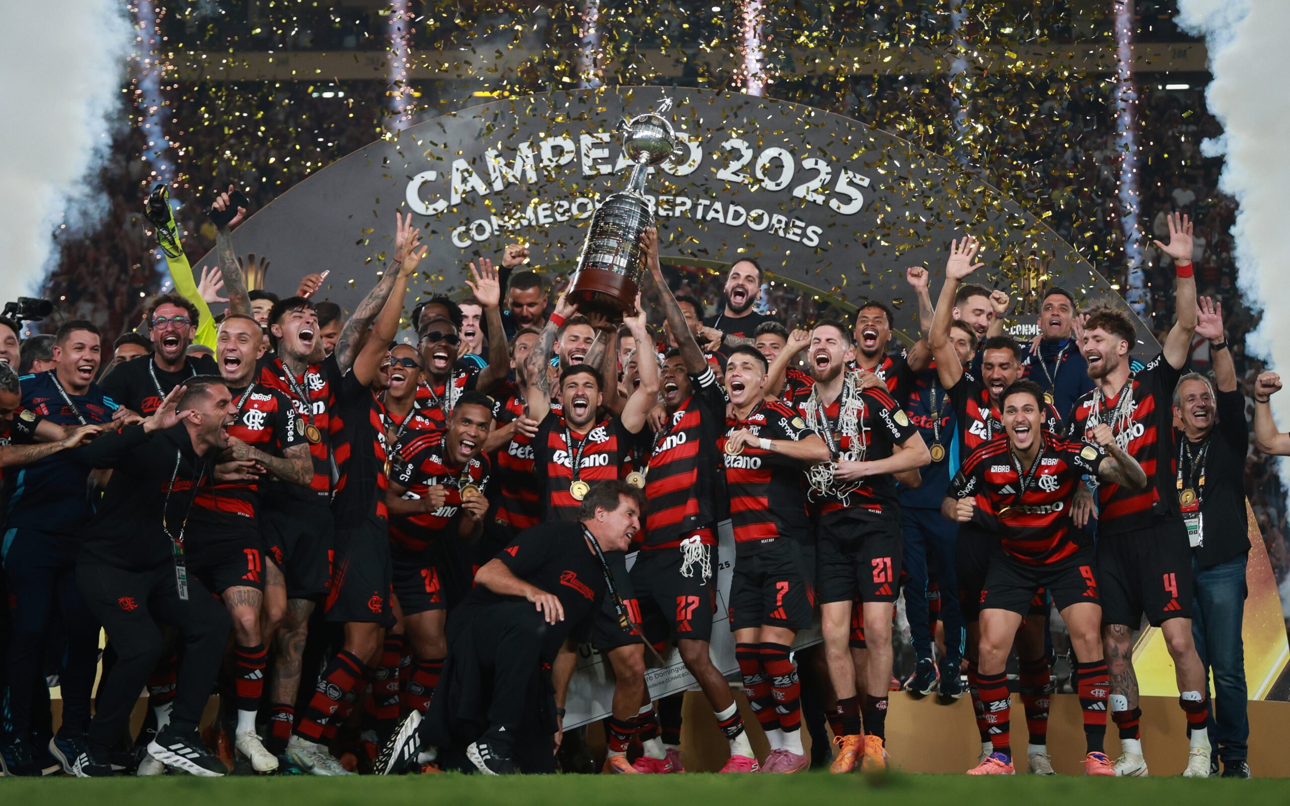 Após título da Libertadores, Flamengo confirma participação no Super Mundial de 2029