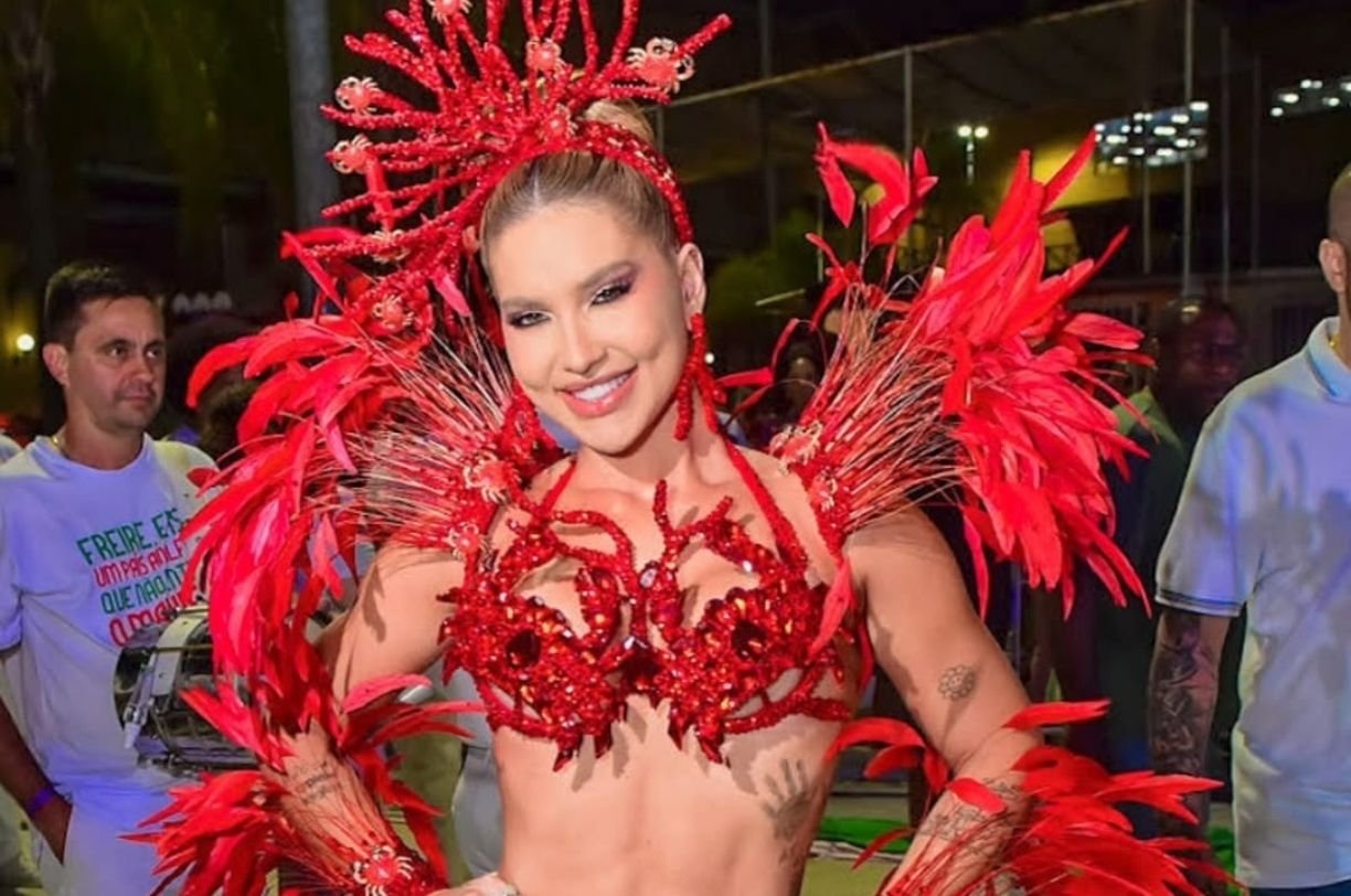 Virginia Fonseca estreia na Cidade do Samba com a Grande Rio