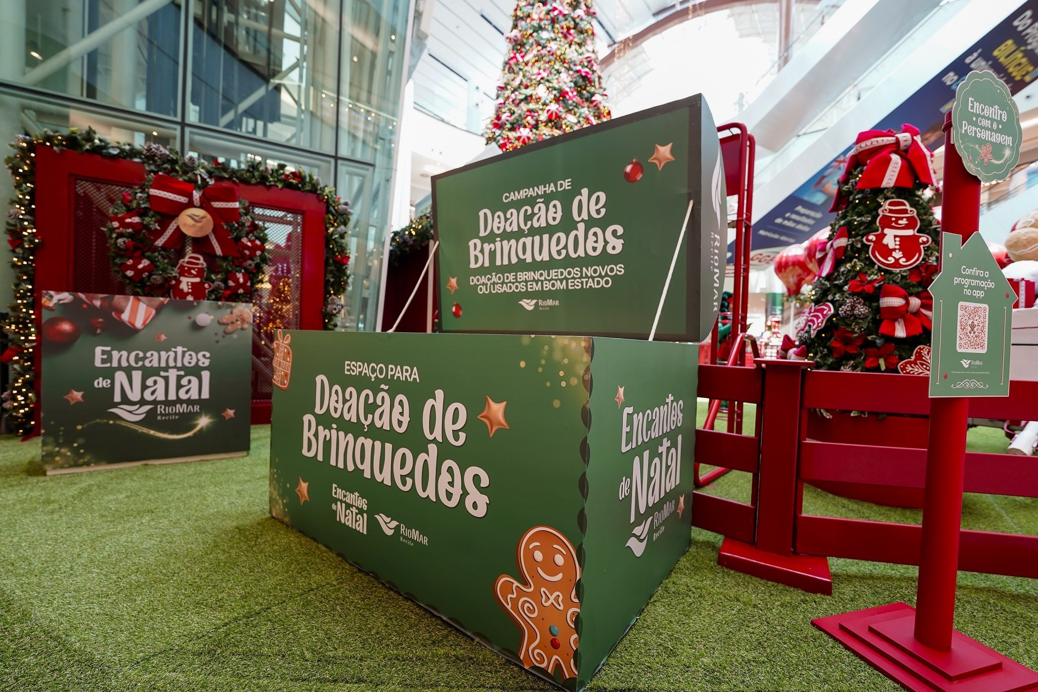 Natal Solidário arrecada brinquedos que serão doados para crianças de instituições do entorno do RioMar Recife
