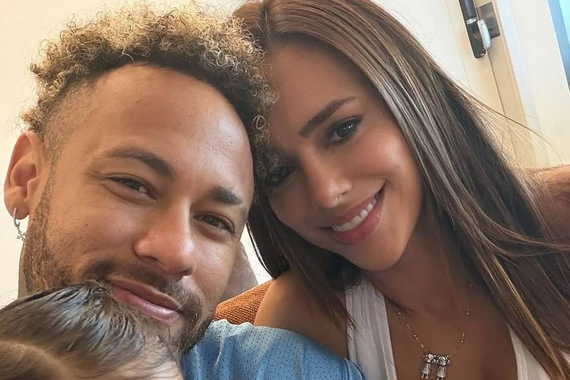 Bruna Biancardi revela como concilia carreira e criação das filhas com Neymar