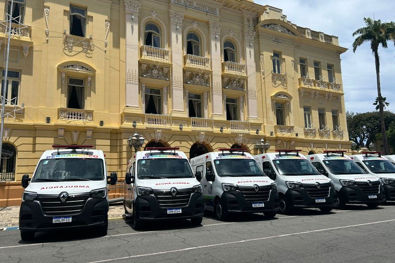 Ambulâncias de UTI móvel