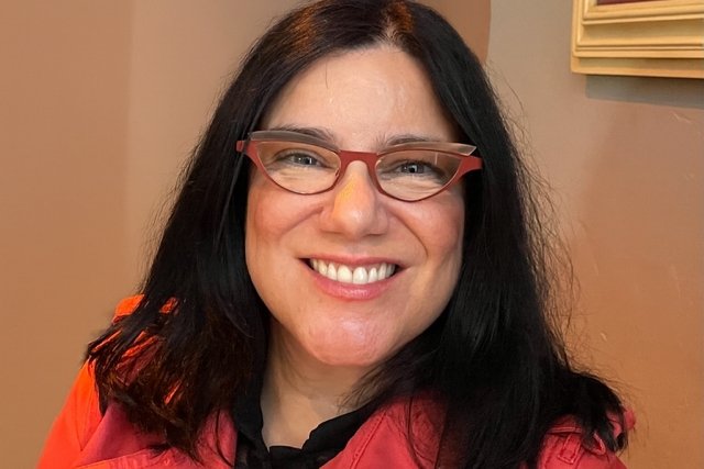 Eliete Guarnieri mergulha no abismo das emoções humanas em "Quando o Coração Sangra"