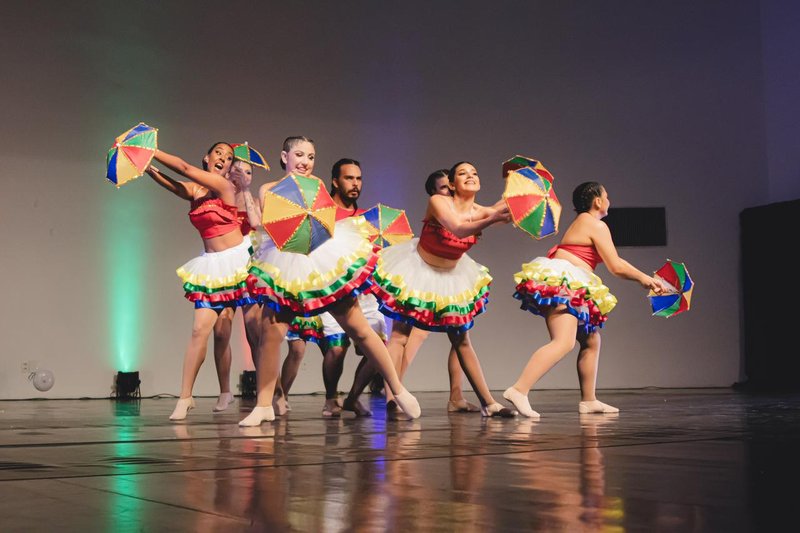 Mostra Tua Dança realiza quinta edição com o espetáculo "Muito Além de Nós" e destaca força da arte na construção de vínculos