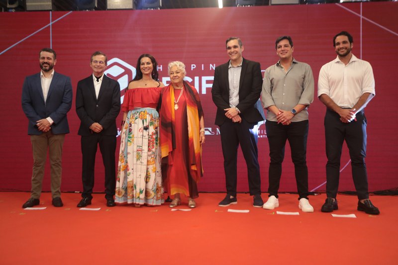 Gustavo Agostini, Renato Rique, Ione Costa, Irani Costa, João Carlos Paes Mendonça Tavares de Melo, Marcelo Tavares de Melo Filho e Renato Paes Mendonça Tavares de Melo