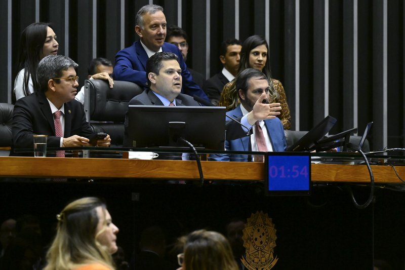 Presidente do Senado, Davi Alcolumbre, indica que votação de Jorge Messias para o STF deve ficar para 2026