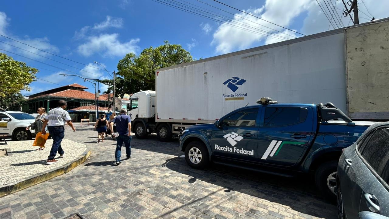 Operação Sem Fio: R$ 4 milhões em produtos irregulares são apreendidos no Centro