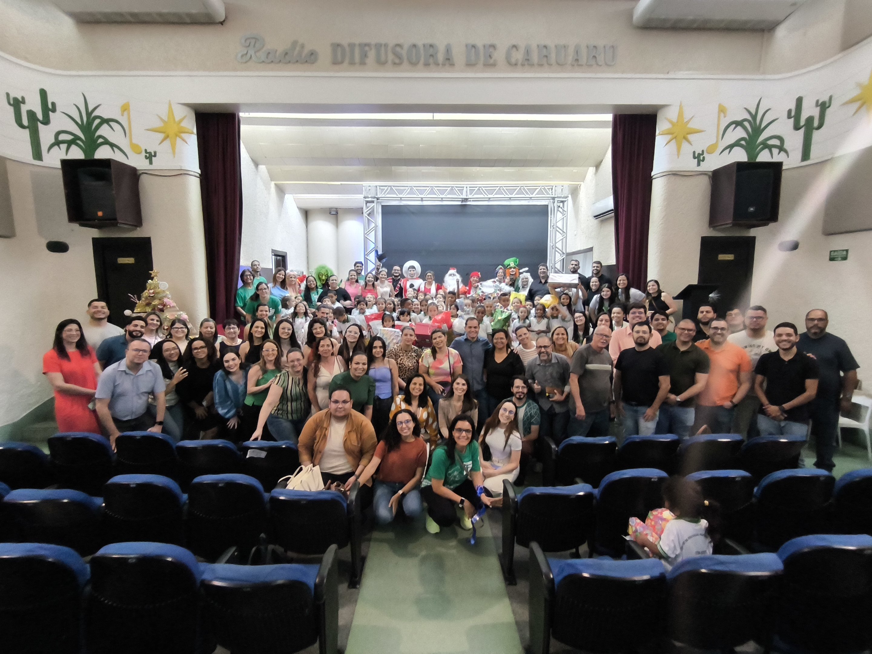 Natal Solidário de Caruaru leva diversão e presentes a 80 crianças de bairros da cidade