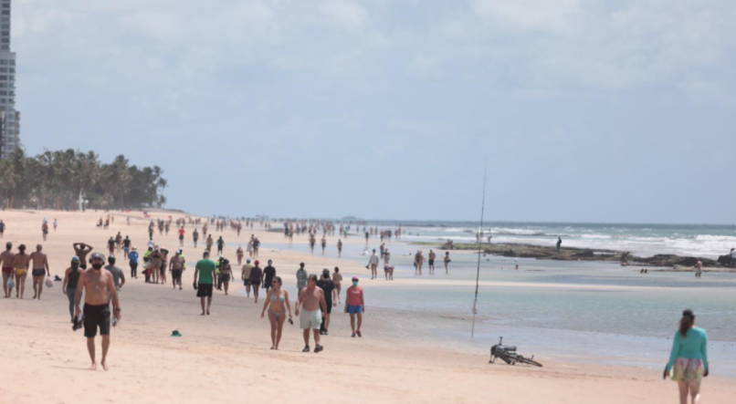 Fiscaliza&ccedil;&atilde;o na areia da praia de Boa Viagem