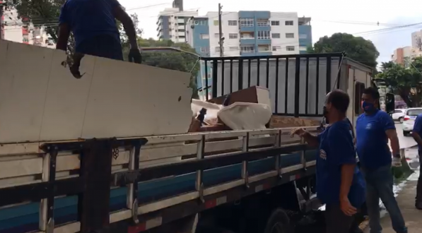 O viaduto fica localizado na Zona Norte do Recife