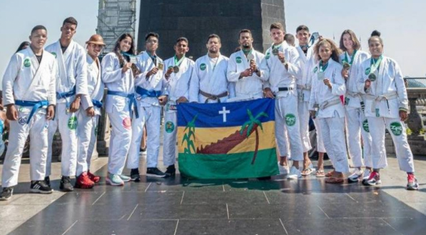 Atletas de Maraca&iacute;pe ganham Sul-Americano de Jiu Jitsu