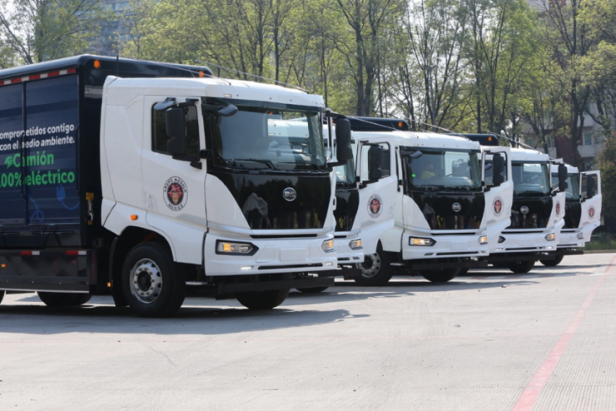 BYD entrega a maior frota de caminhões 100% elétricos da América Latina