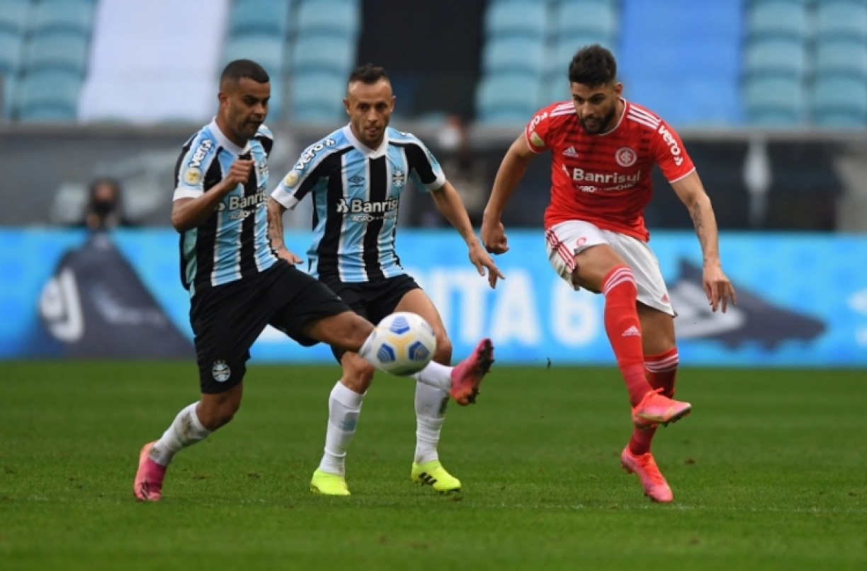 Onde vai passar o jogo do INTERNACIONAL x GRÊMIO hoje (08/10)? Passa na  GLOBO ou SPORTV? Veja onde assistir INTERNACIONAL x GRÊMIO ao vivo com  imagens - Portal da Torcida