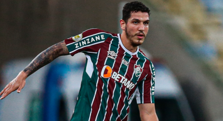 Lucas Merçon / Fluminense F.C.