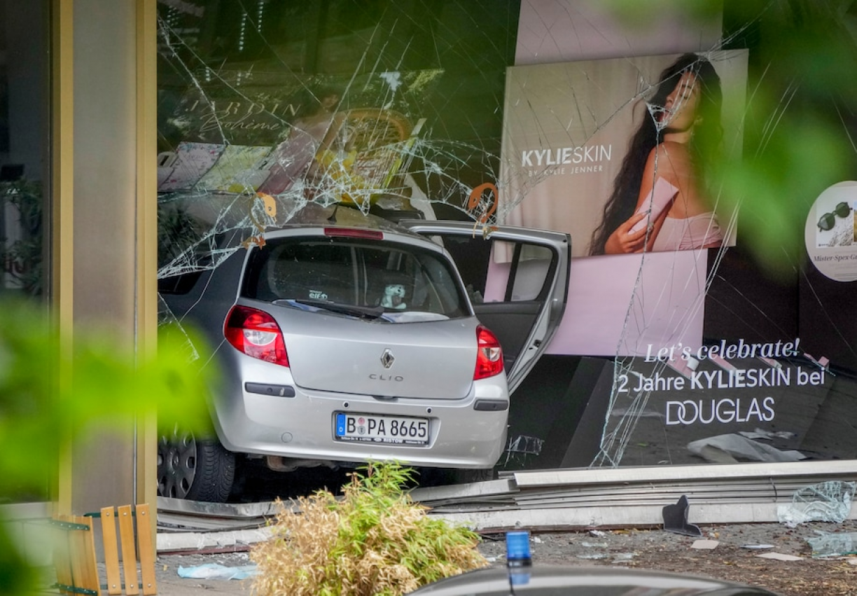 ATROPELAMENTO EM BERLIM: Motorista atropela dezenas de pessoas perto de mercado que já foi alvo de atentado terrorista; veja o que se sabe
