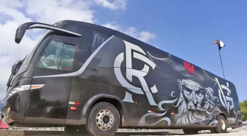 Ônibus do Vasco da Gama quebrou no caminho para o Maracanã