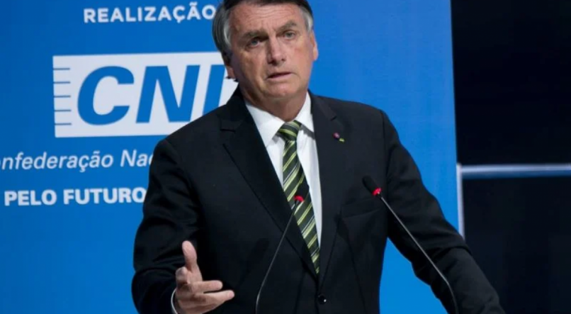 Presidente Jair Bolsonaro (PL) discursando em evento do CNI