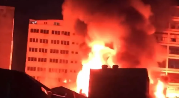 O que aconteceu na 25 de março? Incêndio de grandes proporções derrubou algum prédio? Houve vítimas fatais? Veja o que se sabe