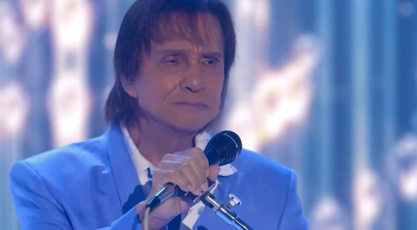 Em recente show no Rio de Janeiro, cantor viralizou ao mandar um fã da plateia calar a boca