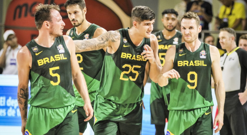 A seleção brasileira de basquete disputa a Americup 2022, no Recife-PE