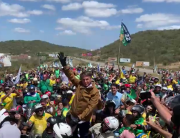 Com tornozeleira eletrônica, Bolsonaro participará de motociata em Brasília