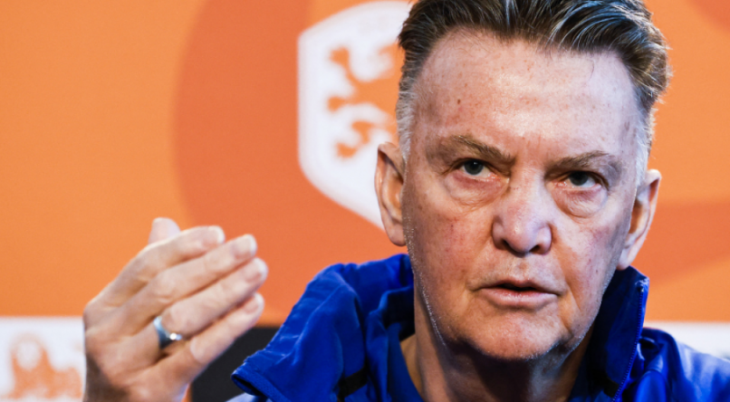 Louis van Gaal vai para sua segunda Copa do Mundo com a Holanda