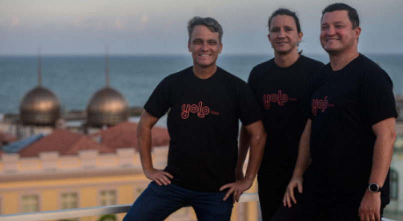SÓCIOS DO YOLO