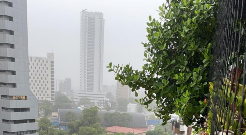 IMAGENS DAS CHUVAS NO GRANDE RECIFE