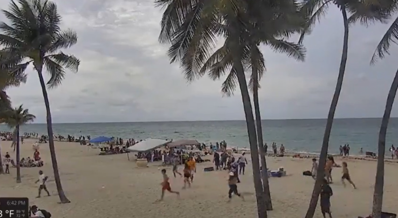 Vídeo registra momento de desespero após tiroteio em praia próximo a Miami