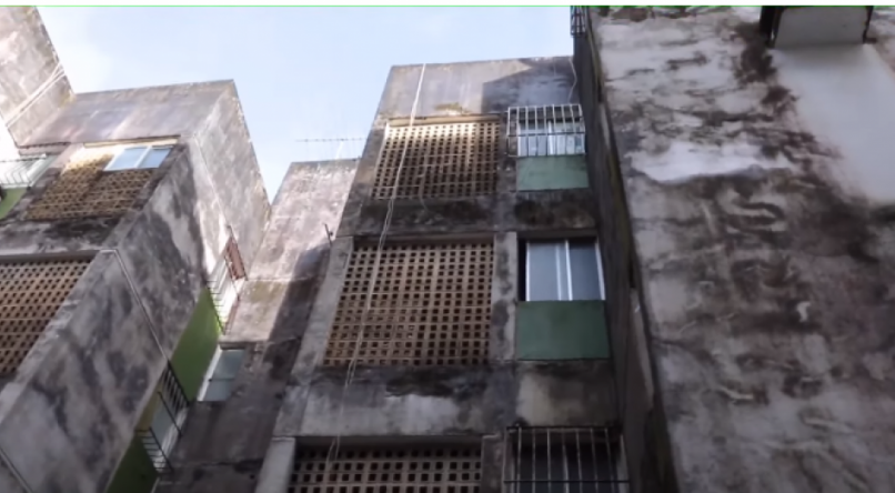 Famílias sem teto ocupam habitacional Vila do Mar, interditado há 14 anos, em Jaboatão dos Guararapes