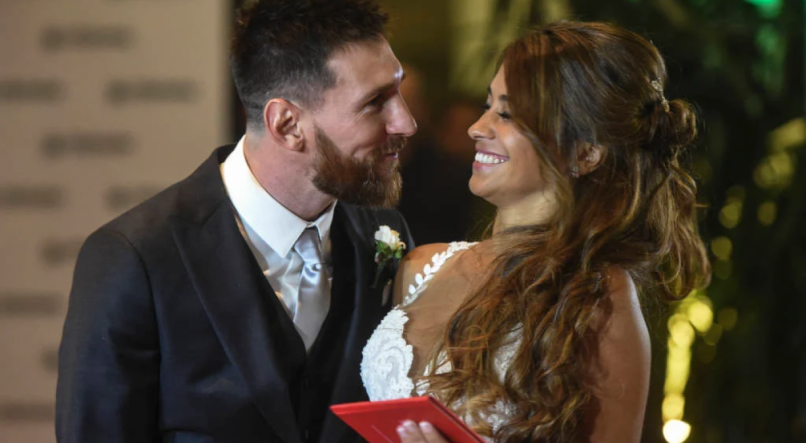 Messi e sua esposa, Antonela Roccuzzo, se casaram em junho de 2017