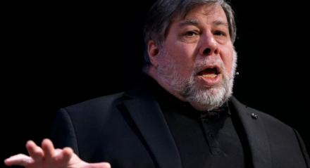 Steve Wozniak é um dos cofundadores da Apple.