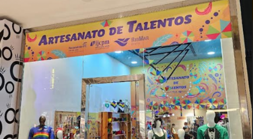 Artesanato de Talentos inaugura loja de Carnaval no RioMar Recife

