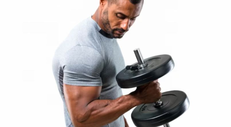 Treino de braço: Descubra a forma correta de executar esses 4 exercícios  para definir bíceps e tríceps