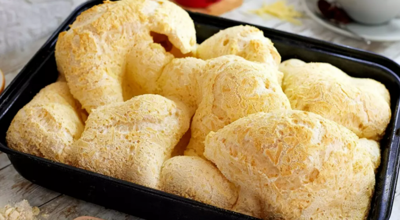 Imagem ilustrativa de biscoito montanha russa de polvilho