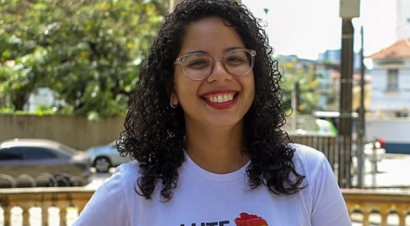 Candidata à prefeitura do Recife pelo União Popular, Ludmila Outtes