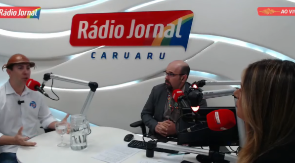 Armandinho em sabatina na Rádio Jornal Caruaru